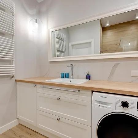 Comfort Rajska Apartment