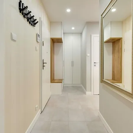 Comfort Rajska Апартаменты *