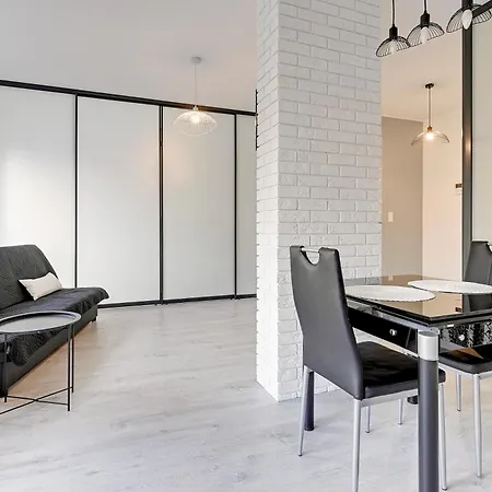 Comfort Rajska Apartment